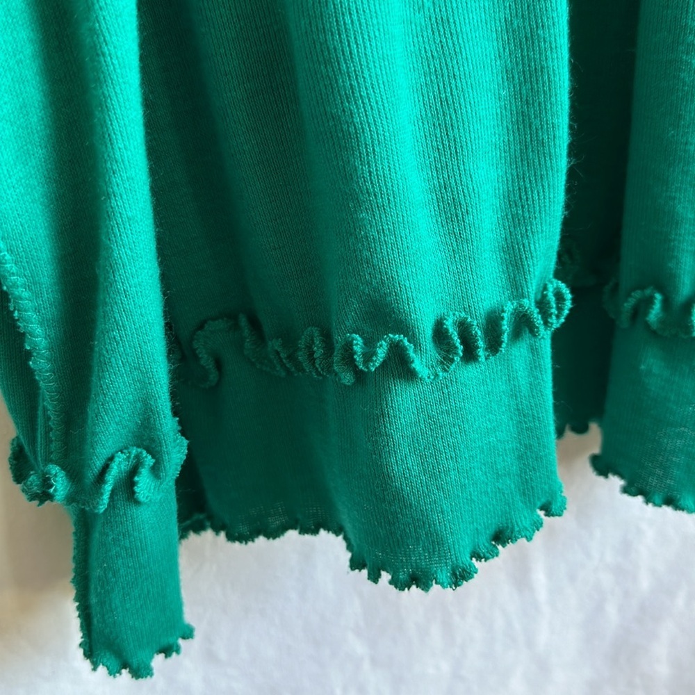Expressions green acrylic ruffled edge top with bling, size XL - Picture 4 of 9